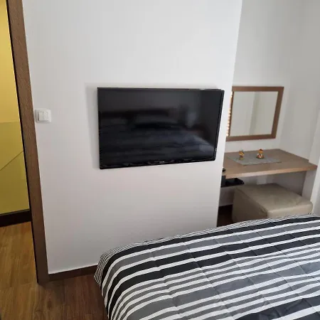 Posedarje, S + A