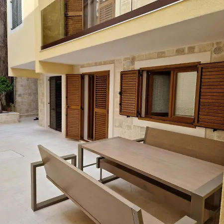 Apartamento Posedarje, S + A *
